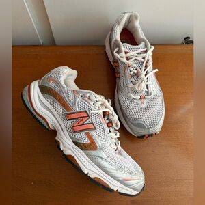 New Balance Y2K WR1062 Running Sneakers